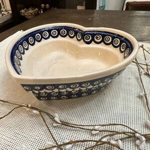 Polish Pottery‎ Boleslaweic HeartShaped Serving Bowl Deep Dish Peacock Pattern